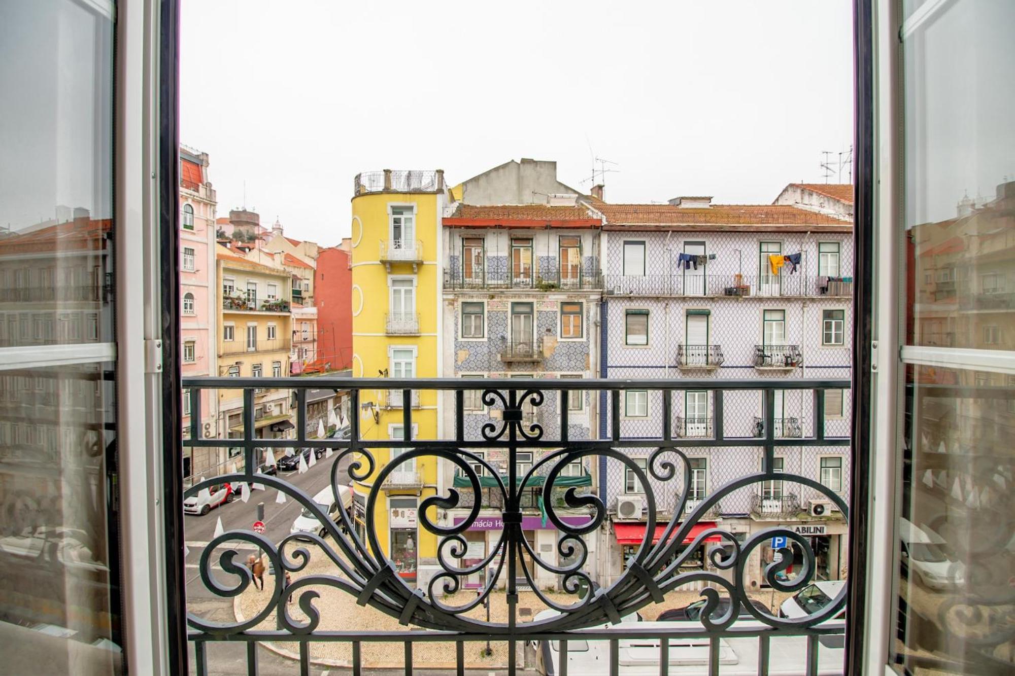 Ferienwohnung Arroios - Fourth Floor Lissabon Exterior foto